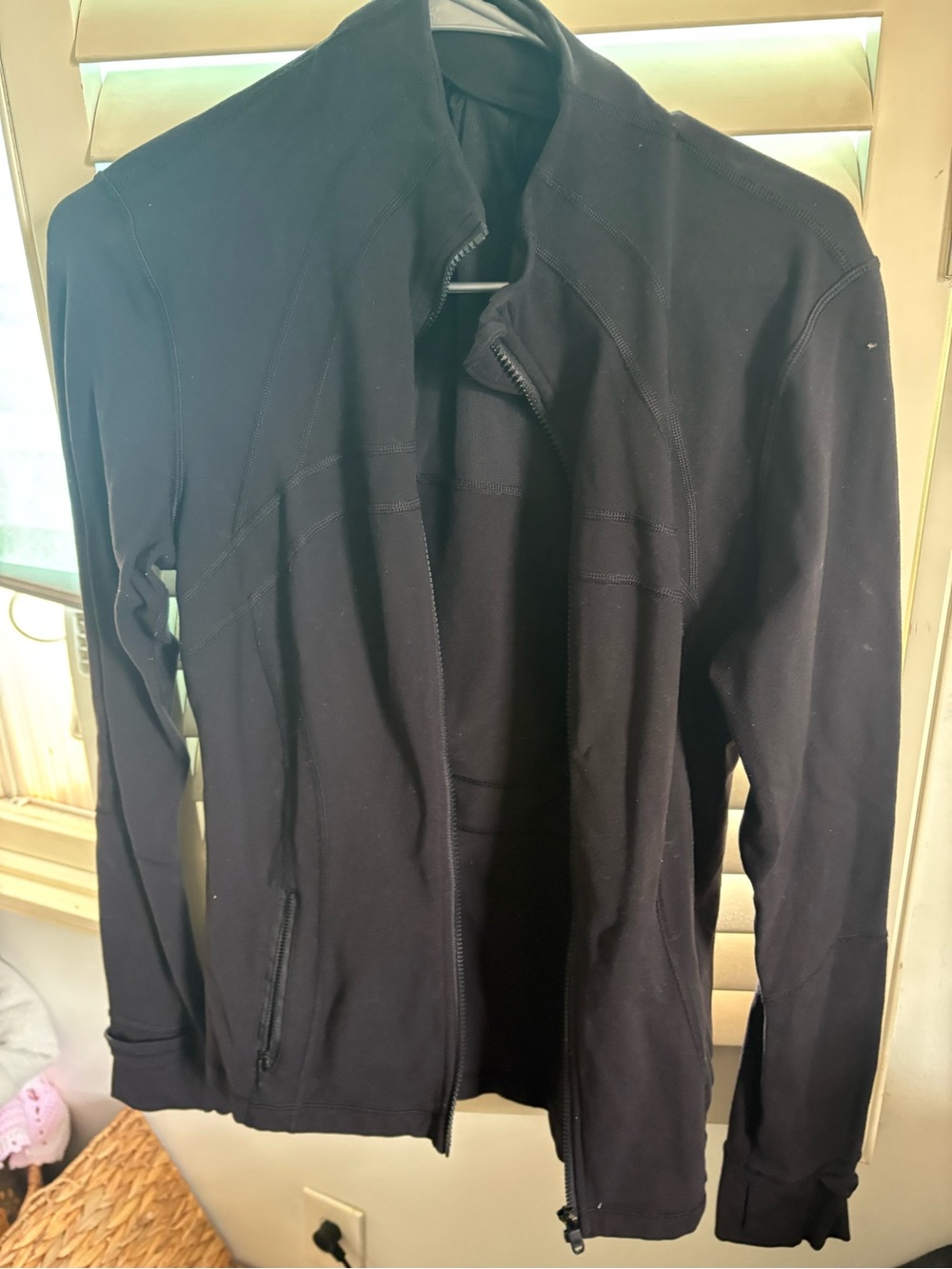 lululemon athletica Black Lightweight Shirt Jacket